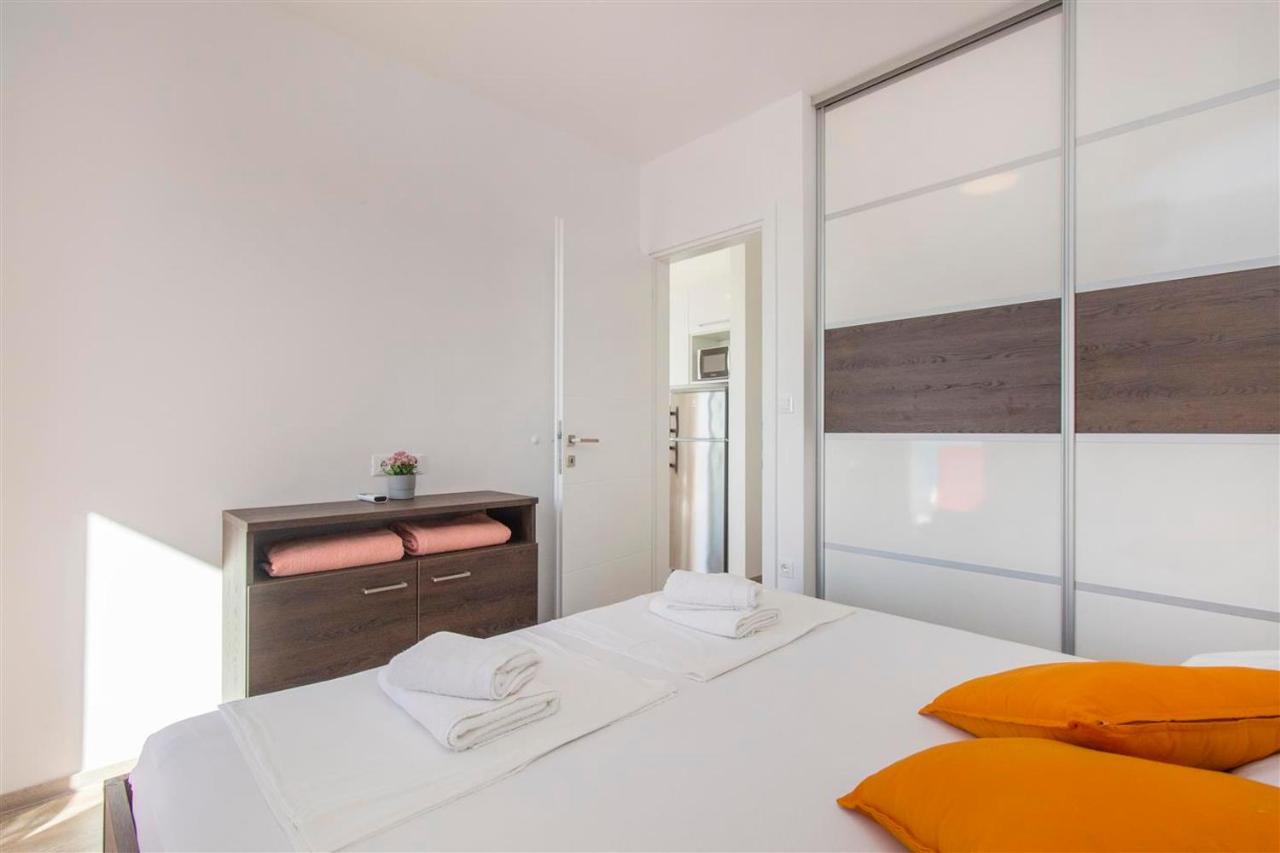 Villa top of Murter, one bedroom apartment 2 Buitenkant foto