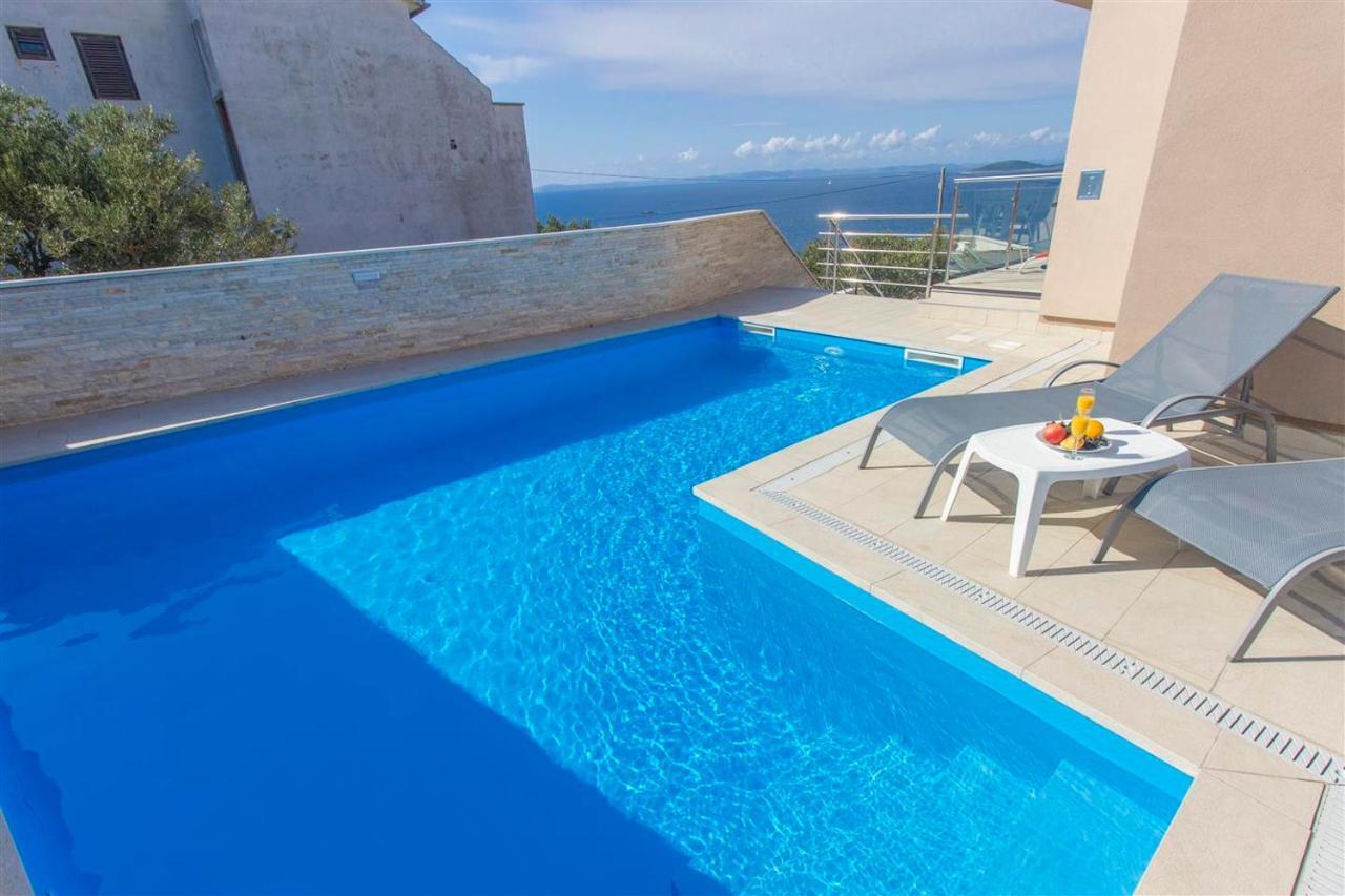 Villa top of Murter, one bedroom apartment 2 Buitenkant foto