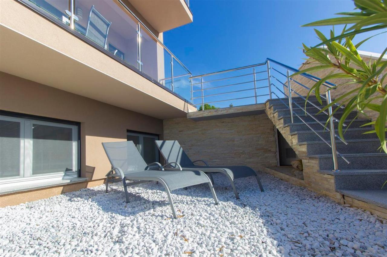 Villa top of Murter, one bedroom apartment 2 Buitenkant foto