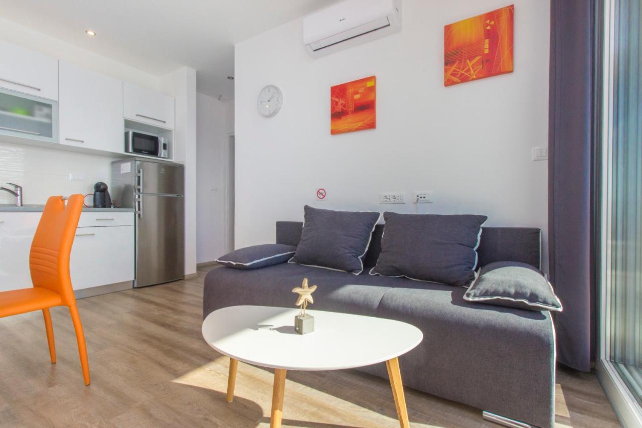 Villa top of Murter, one bedroom apartment 2 Buitenkant foto