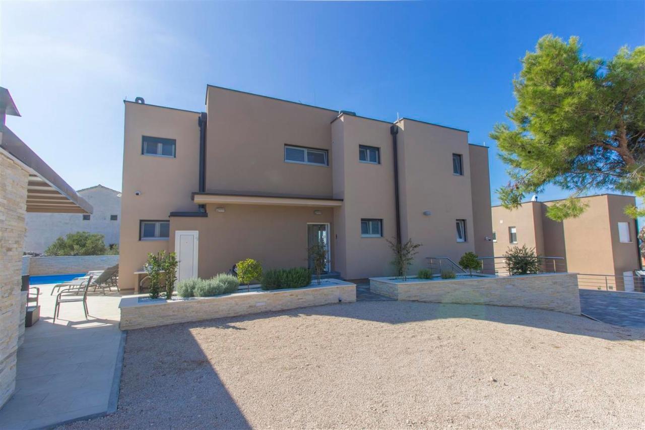 Villa top of Murter, one bedroom apartment 2 Buitenkant foto