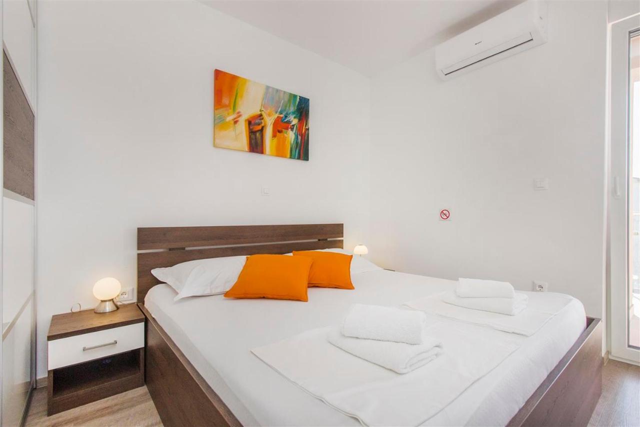 Villa top of Murter, one bedroom apartment 2 Buitenkant foto